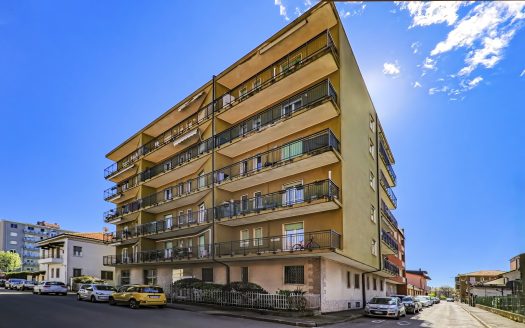 Appartamento in Vendita a Villasanta – Via Galileo Galilei