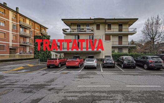Trilocale in vendita a Lomagna in Via degli Alpini